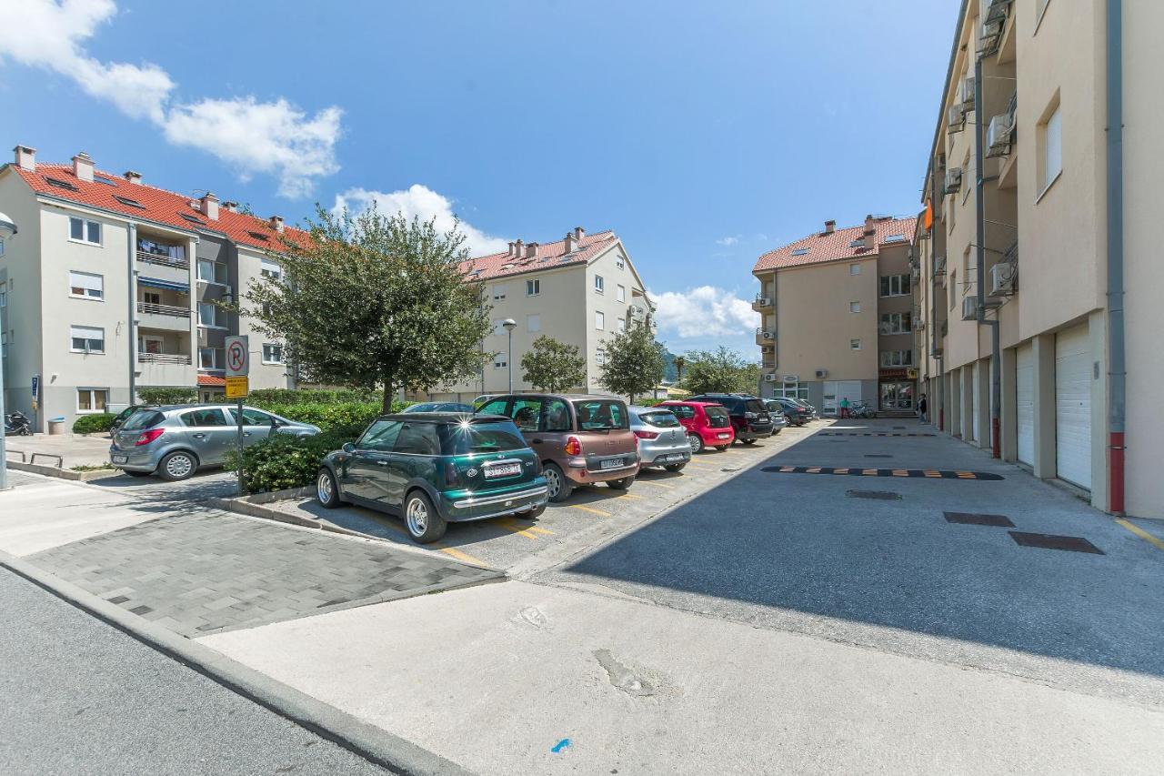 Apartments Cetina Оміш Екстер'єр фото