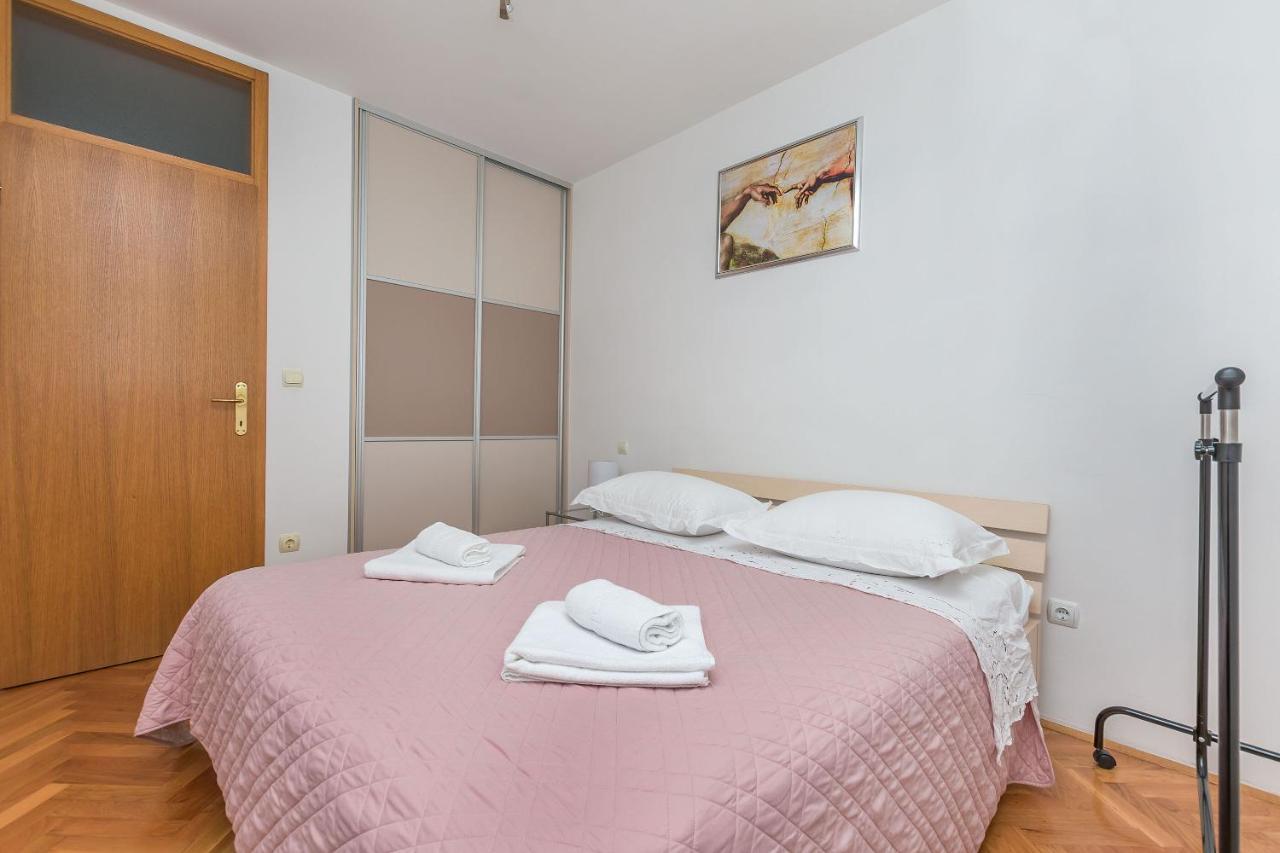 Apartments Cetina Оміш Екстер'єр фото